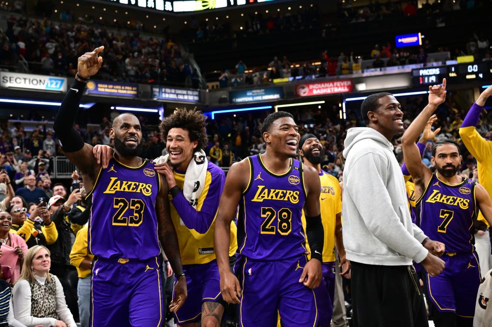 惊鸿一击 惊鸿一击