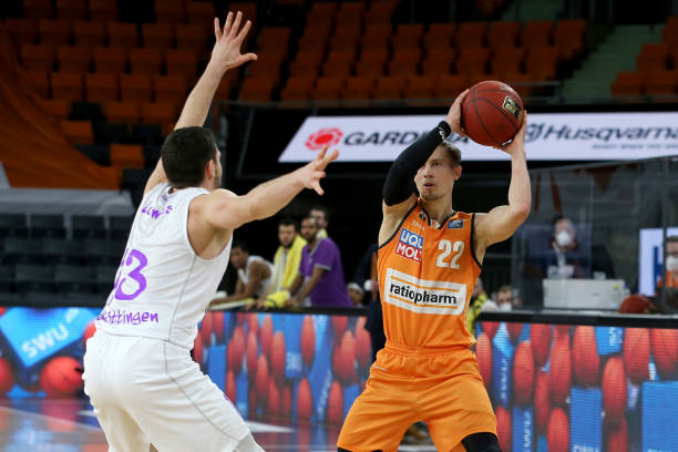 育项目的兴 育项目的兴